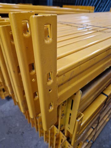 Armes ligger 2700x100x40mm 2100kg geel gebruikt, Ophalen of Verzenden