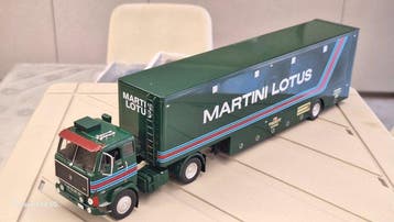Hachette 1:43 - Camion miniature - Volvo F89 F1 Lotus -