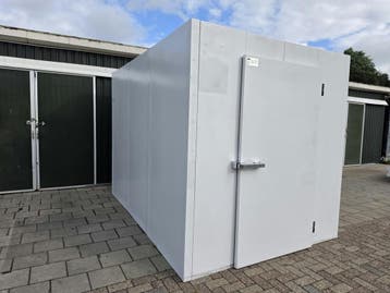 Koelcel 216 x 316 x 233 cm, Gebruikt, Koelen en Vriezen