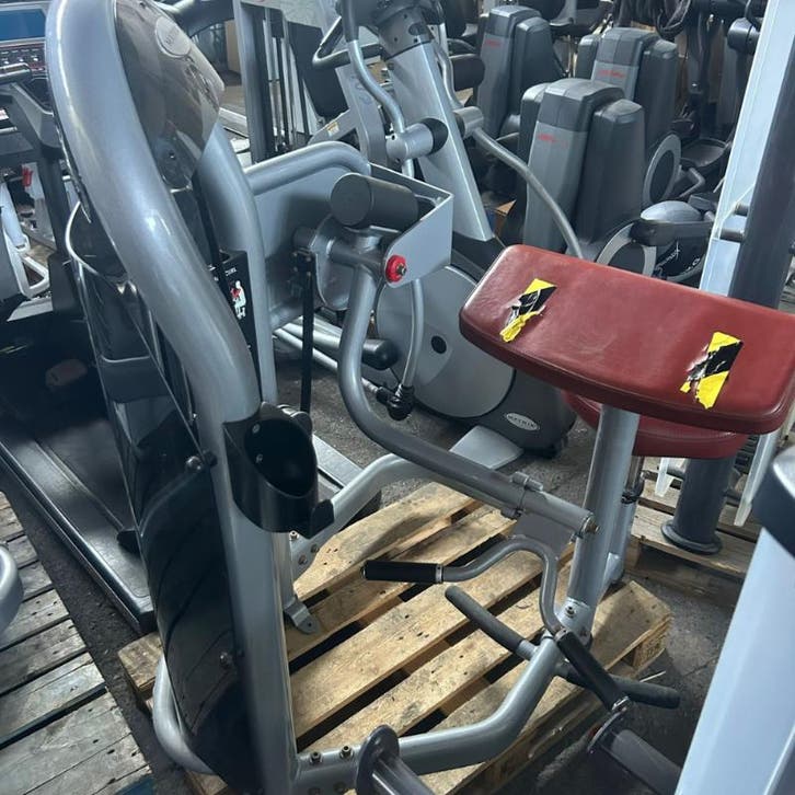 Matrix - Arm Curl, Sport en Fitness, Fitnessapparatuur, Overige typen, Ophalen of Verzenden