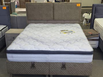 Showroommodel boxspring Cool flow matelas, Nieuw