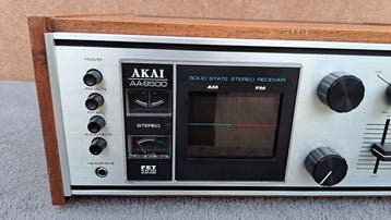 Akai - AA-8500 Solid state stereo receiver