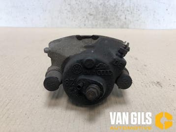 Remklauw (Tang) rechts-voor Volkswagen Golf O223202, Nieuw