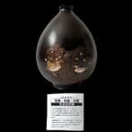 Sculpture – Takaoka bronze vase with high relief mandarin