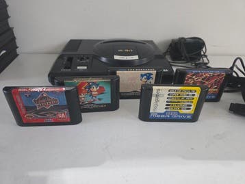 Sega - Mega Drive - Sega Mega Drive Impecável com 5 Jogos -