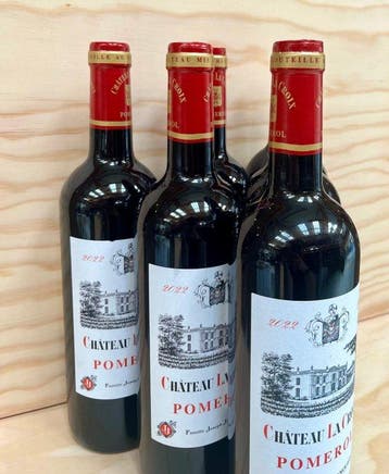2022 Château La Croix - Pomerol - 6 Flessen (0.75 liter), Verzamelen, Wijnen, Nieuw