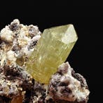 Gele apatiet, edelsteenkwaliteit, elegant Kristallen op