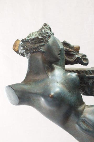 Alba Gonzales (1939-2024) - sculptuur, Leda en de Zwaan - 27