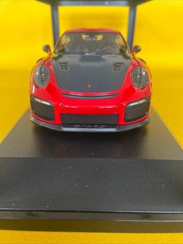 Minichamps 1:18 - Model sportwagen - Porsche 911 GT2 RS - 1, Nieuw