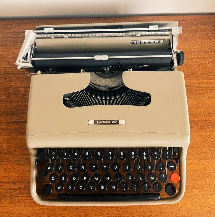 ② Marcello Nizzoli - Olivetti, Lettera 22 - Machine à écrire - — Art ...