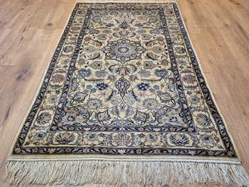 Fijn handgeknoopt Isfahan-stijl tapijt uit China met kurkwol