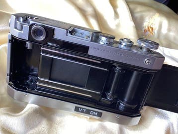 Canon Model VT de luxe (Version 1) - 35mm Body Meetzoeker