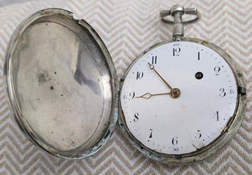 Antiguo Reloj de Bolsillo Inglés de Plata Movimiento Fusée |