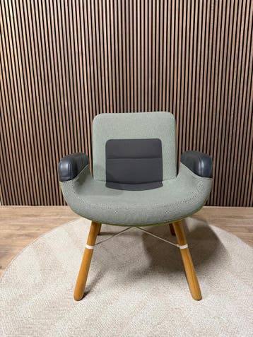 Vitra East River Chair, Maison & Meubles, Verzenden