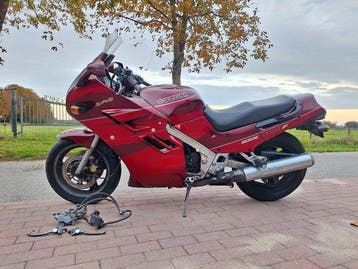 Suzuki - GSX 1100 F - NO RESERVE - 1100 cc - 1993