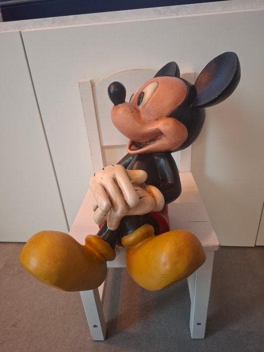Disney - Beeld, Mickey Mouse happy pose - 37 cm - Hars -, Verzamelen, Disney