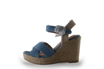Cellini Sleehakken in maat 37 Blauw, Kleding | Dames, Cellini, Schoenen met hoge hakken, Gedragen, Verzenden