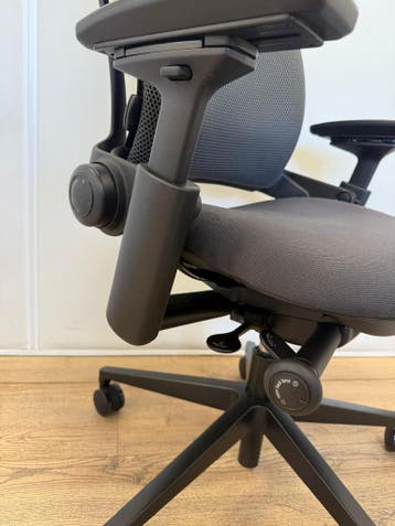 Bureaustoel Steelcase Leap V2 Antraciet- Full Option, Verzenden, Zwart, Zo goed als nieuw, Bureaustoel