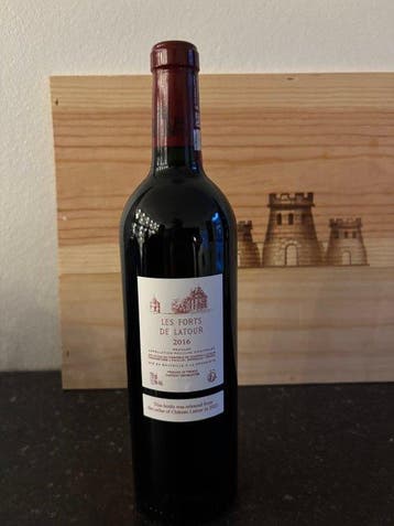 2016 Les Forts de Latour, 2nd wine of Ch. Latour - Pauillac