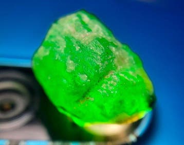 10 cts - Onbehandelde Prachtige Smaragd - Ruw- 2 g