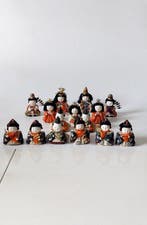 Bakeliet, aardewerk - Hina Dolls - Bean Hina Dolls - Shwa