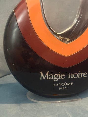 Lancôme - Bouteille de parfum -  Magie Noire  (H. 36 cm) -, Antiquités & Art