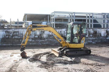Veiling: Rupsgraafmachine Komatsu PC35MR-3 Diesel 22kW 2016, Ophalen