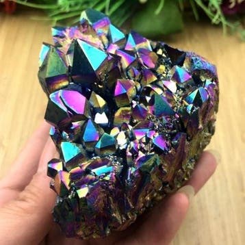 Rainbow Aura Quartz Kristalcluster - Hoogte: 9 cm - Breedte: