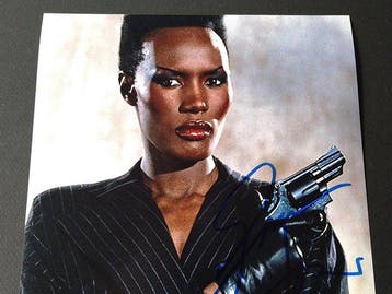 James Bond 007: A View To a Kill - Grace Jones May Day -