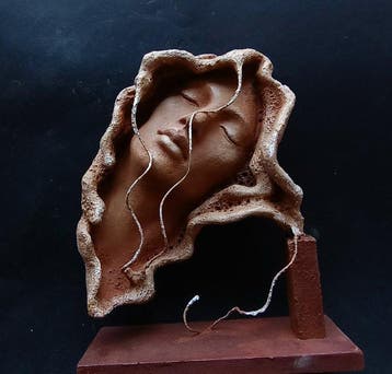 Mirella Gerosa - sculptuur, DREAM - 35 cm - terracotta en
