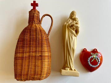 Set van 3 vintage religieuze en folklore objecten (3) -