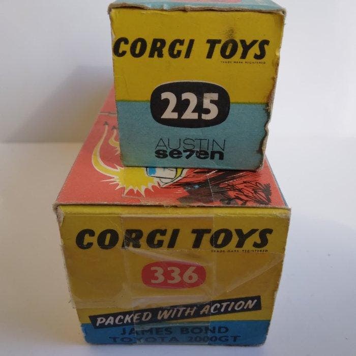 Corgi 1:43 - Model kleine stadsauto (2) - No.225 Austin, Hobby en Vrije tijd, Modelauto's | 1:5 tot 1:12