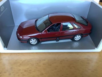 Solido 1:18 - Voiture miniature - Renault Safrane - Rare