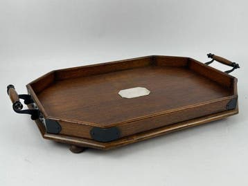 Dienblad - Eik - Een grote eikenhouten dienblad.