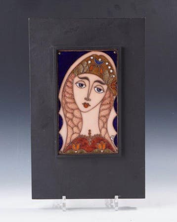 Zoltán Radnai - Paneel - Cloisonné, dromerig vrouwenportret, Nieuw