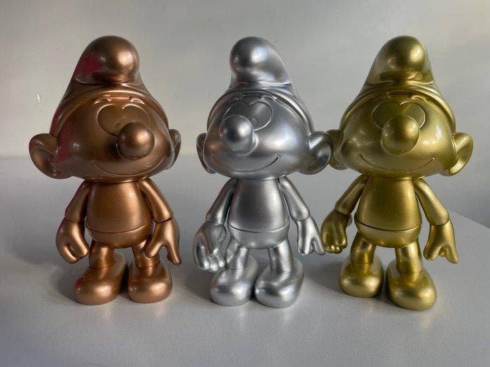 IMPS (Brussels) - Peyo - Beeld, De Smurfs (2024) - 3 figures, Antiek en Kunst, Kunst | Designobjecten