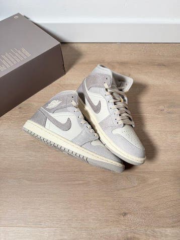 Air Jordan - Sneakers - Maat: EU 36.5 - Nieuw met tags