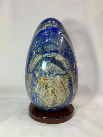 Extra grote lapis lazuli Ei-sculptuur met