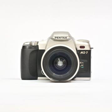 Pentax MZ-7 + 28-80mm | Single lens reflex camera (SLR)