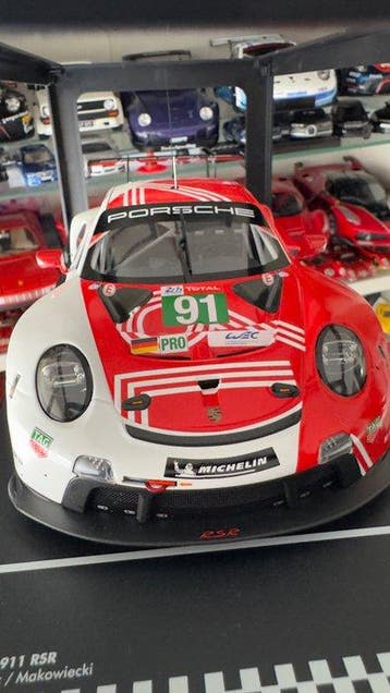 IXO 1:18 - Modelauto - Porsche 911 RSR #91 - Modelo Raro -