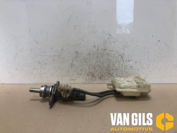 Hoofdremcilinder Mercedes Vito O217651, Nieuw