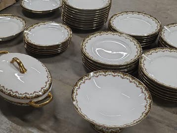 70-delig porseleinen servies