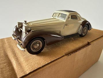 Plumbies 1:43 - Voiture miniature (2) - Horch 853A Coupé B, Nieuw