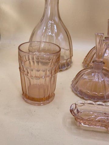 Ensemble de toilette (7) - Verre, Antiek en Kunst