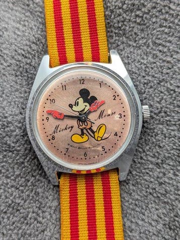 SEIKO Disney Time Mickey Mouse Hand-Wound 1970s 5000-7000, Verzamelen, Disney, Nieuw