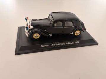 1:43 - Voiture miniature (32) - Citroën Traction 11B berline
