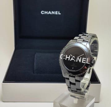 Chanel - J12 Wanted de Chanel “Limited Edition” - H7418 -