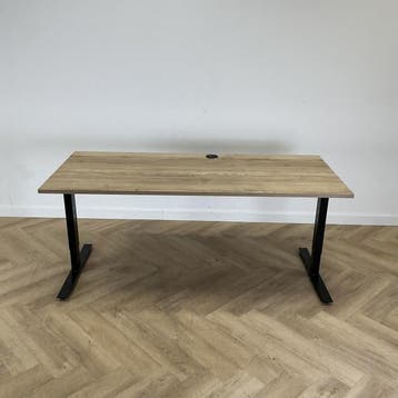 verstelbaar bureau 180x80 cm,  natuur eiken  - zwart, In hoogte verstelbaar, Gebruikt