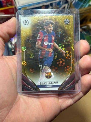 2023/24 Topps UEFA CC Lamine Yamal #64 Gold Starball Foil