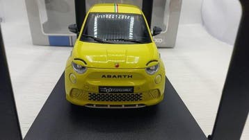 IXO 1:18 - Modelauto - Fiat Abarth 500e 2024 - (cod.A21), Nieuw